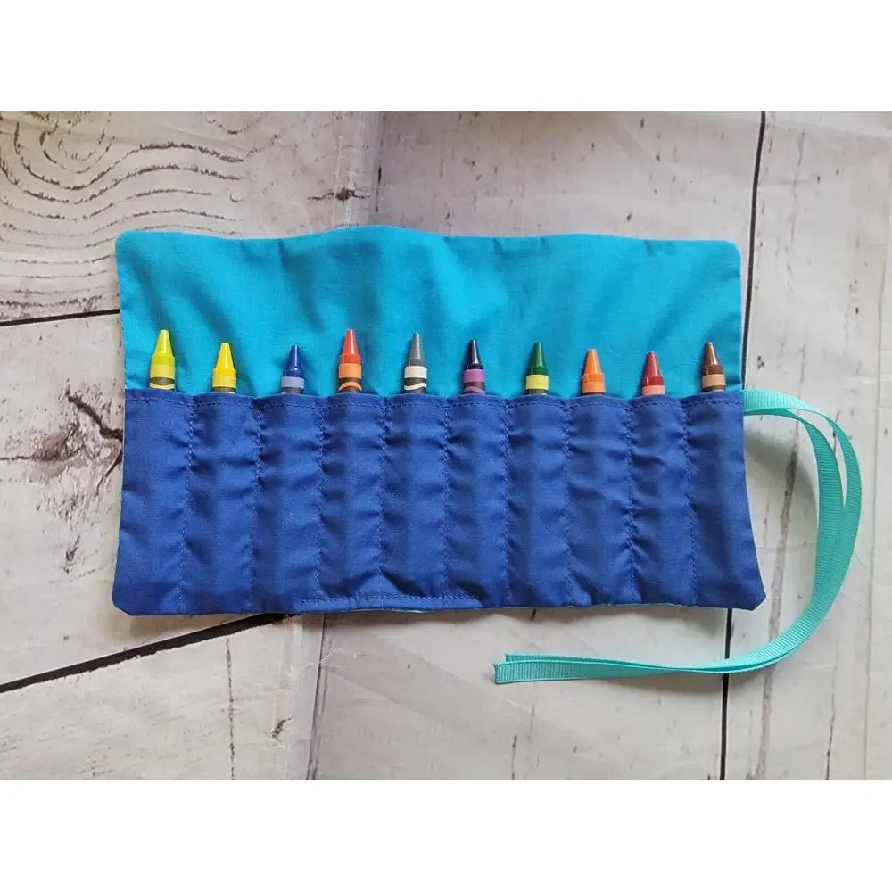 Olaf Crayon Holder Wallet 10 Crayons Handmade